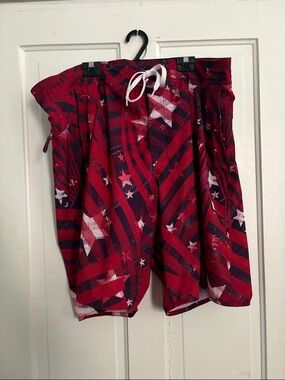 Reel Legends Red and Navy Graphic Swim Trunks🇺🇸